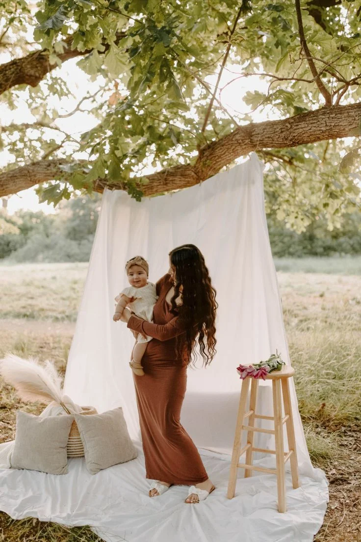 outdoor mother daughter photography