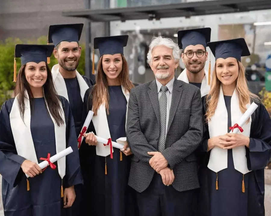 Thanking Your Teacher, Fun Graduation Photo Ideas