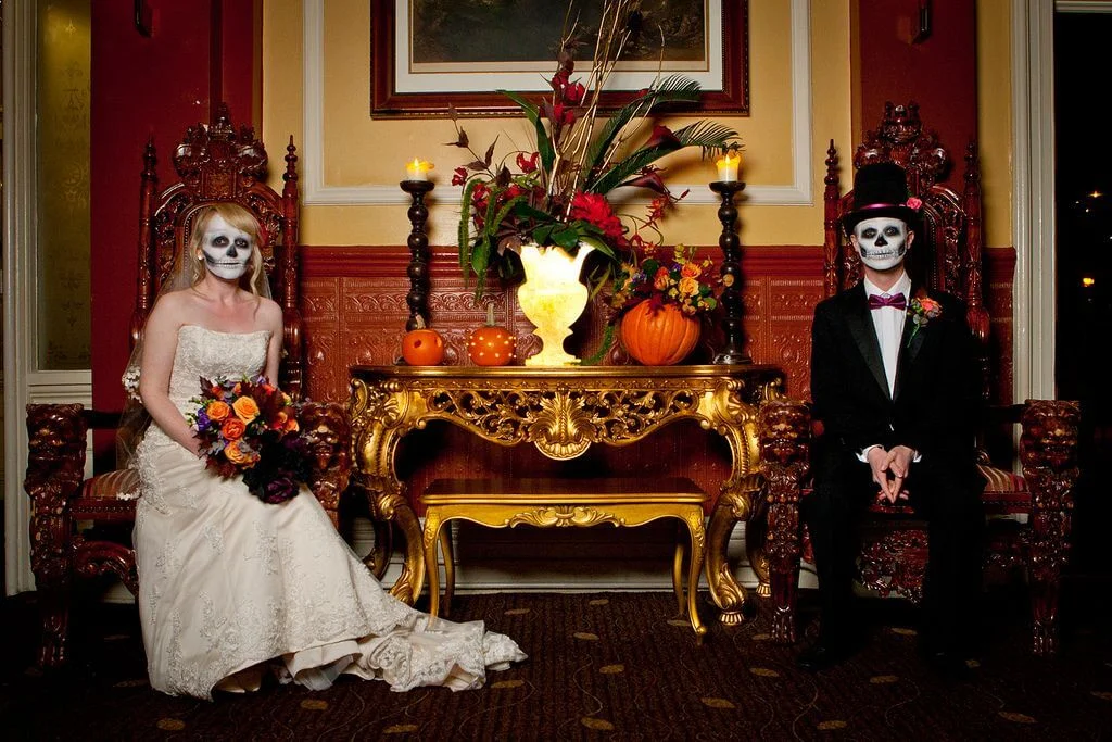 Wedding in Halloween Costume, Halloween Photoshoot 